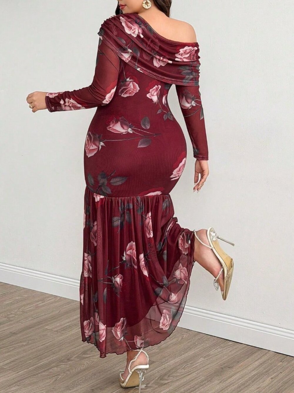 Burgundy Elegant Women's Slim Fit Asymmetrical Long Bodycon Dress - Picture 2 of 6